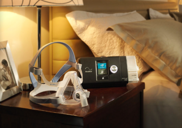 ResMed AirSense™ 10 AutoSet™ w/ HumidAir™ and ClimateLineAir™ Tube - Image 4